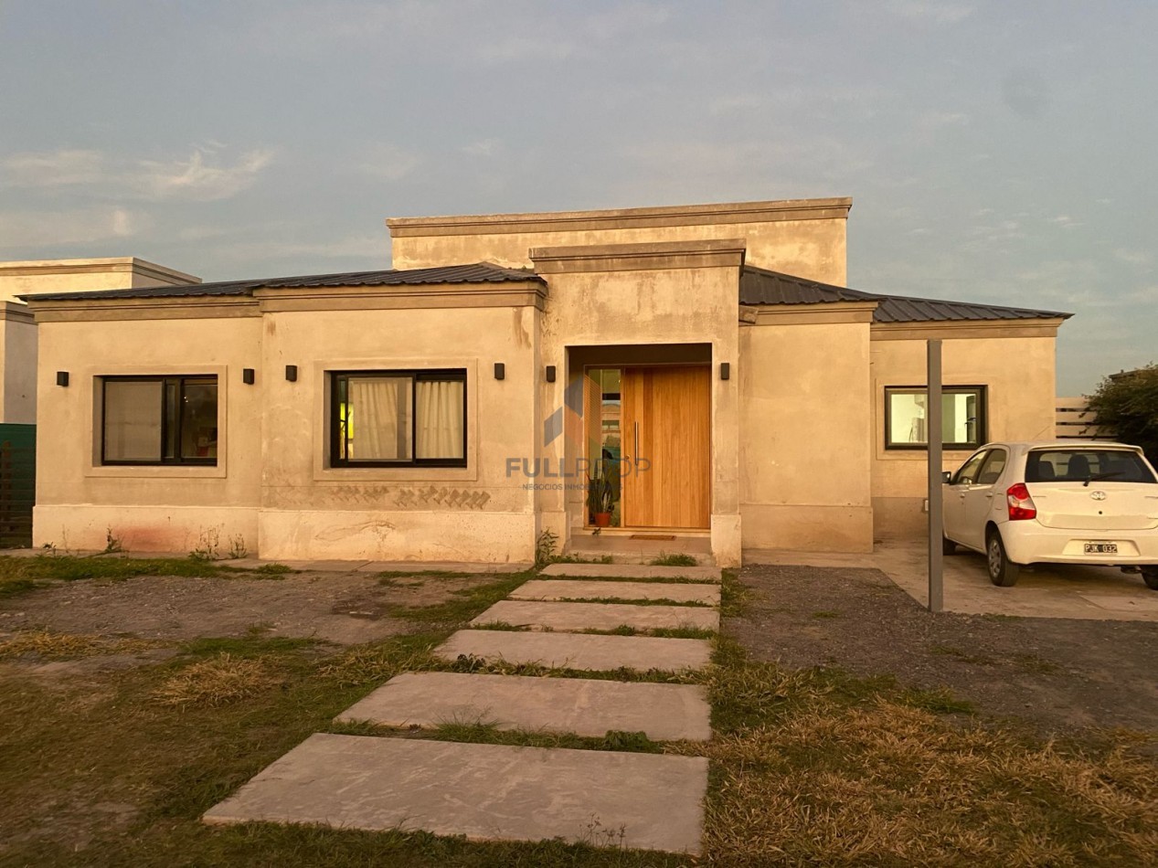 Casa Barrio Privado Jardines de San Lorenzo