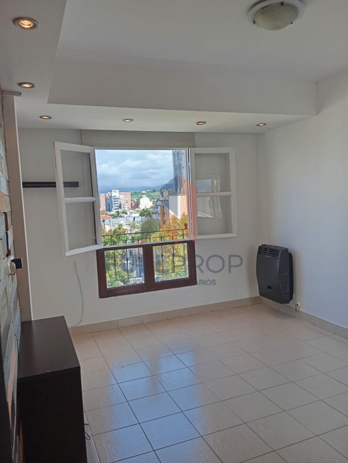 Departamento en Venta 1 dormitorio con cochera, zona Centro