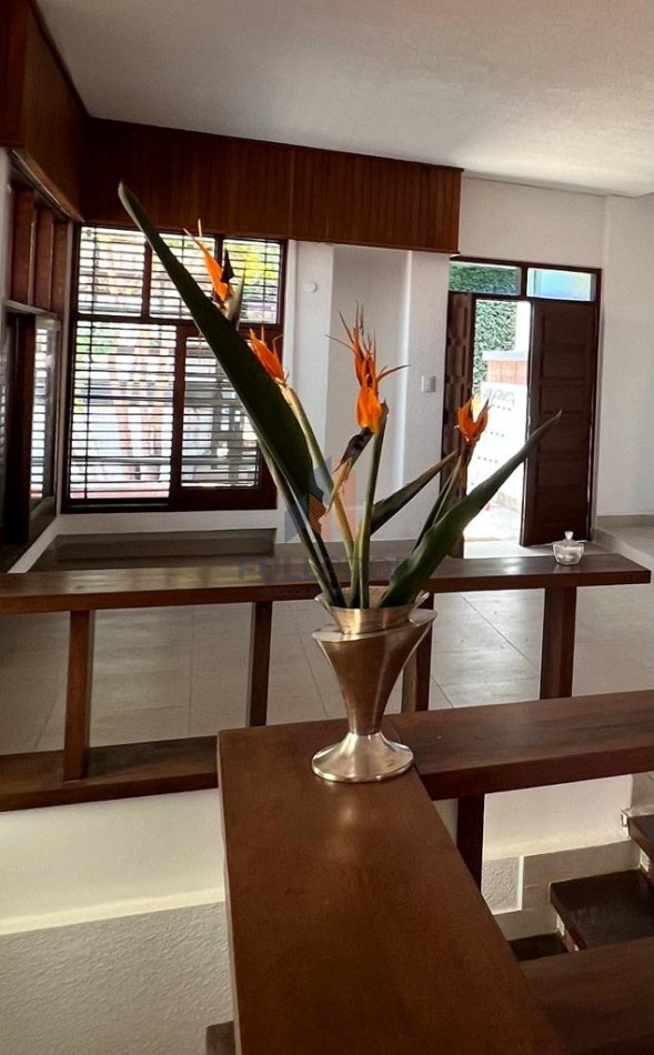 Casa en Alquiler 