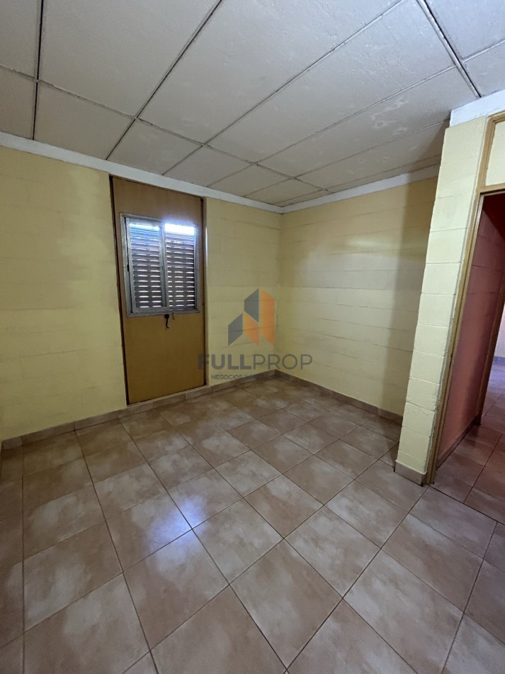CASA EN VENTA B° EL TRIBUNO.