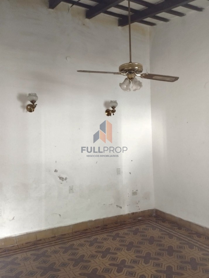 ALQUILER CASA ZONA PLAZA ALVARADO