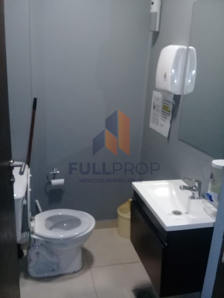 Oficina en Alquiler 