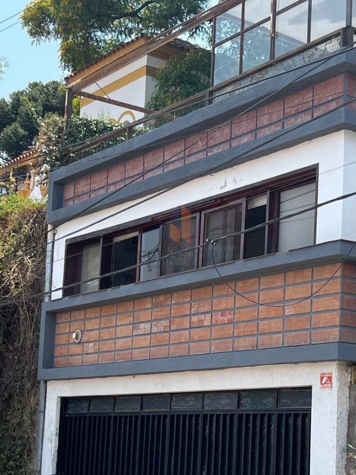 Casa en Alquiler 