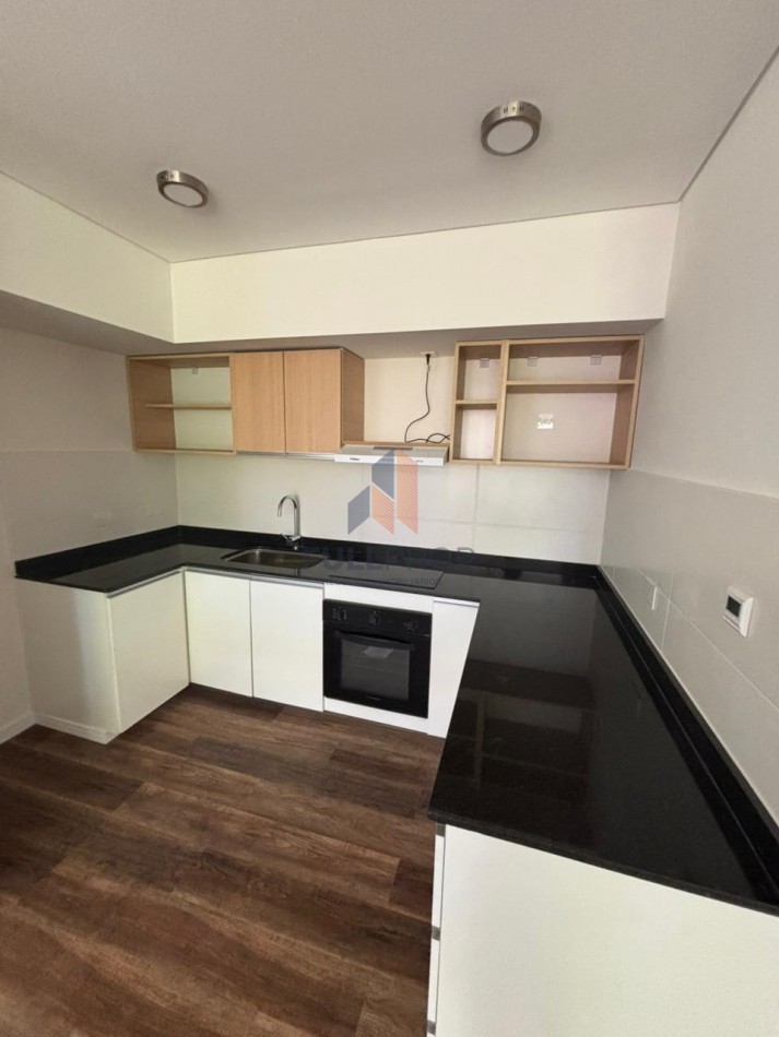 Departamento dos dormitorios en alquiler en Belgrano Terrace.