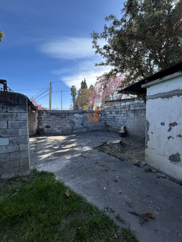 CASA EN VENTA B° EL TRIBUNO.