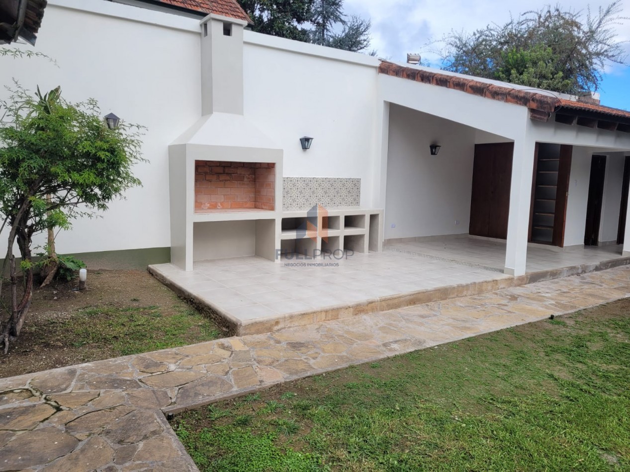 Casa en Alquiler 