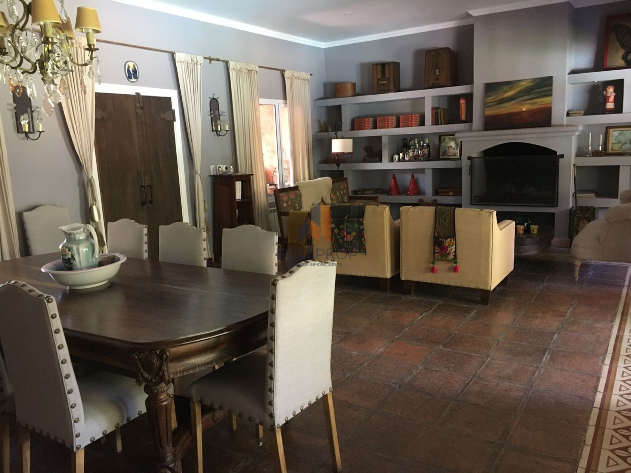 Casa Amoblada en el Tipal