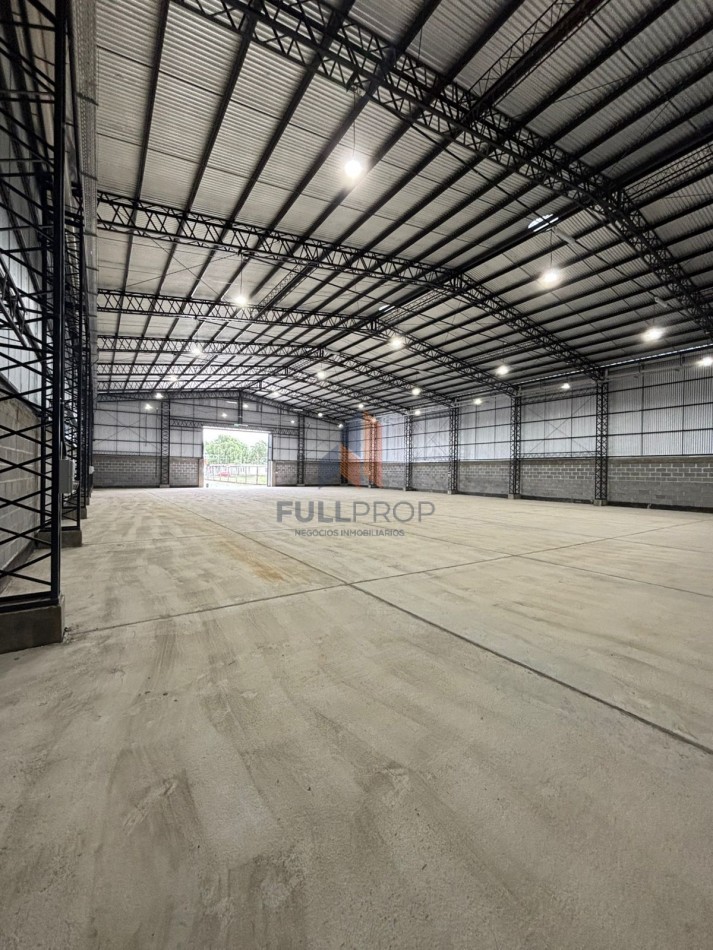 Excelente Galpon en Alquiler. A estrenar!