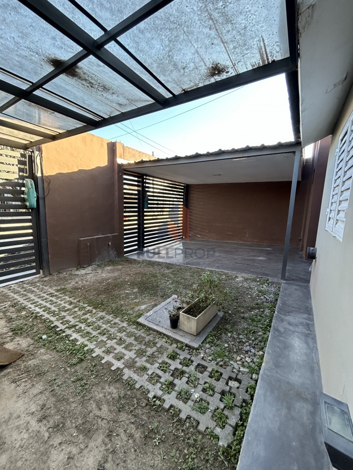Casa 4 dormitorios B°  El Huaico