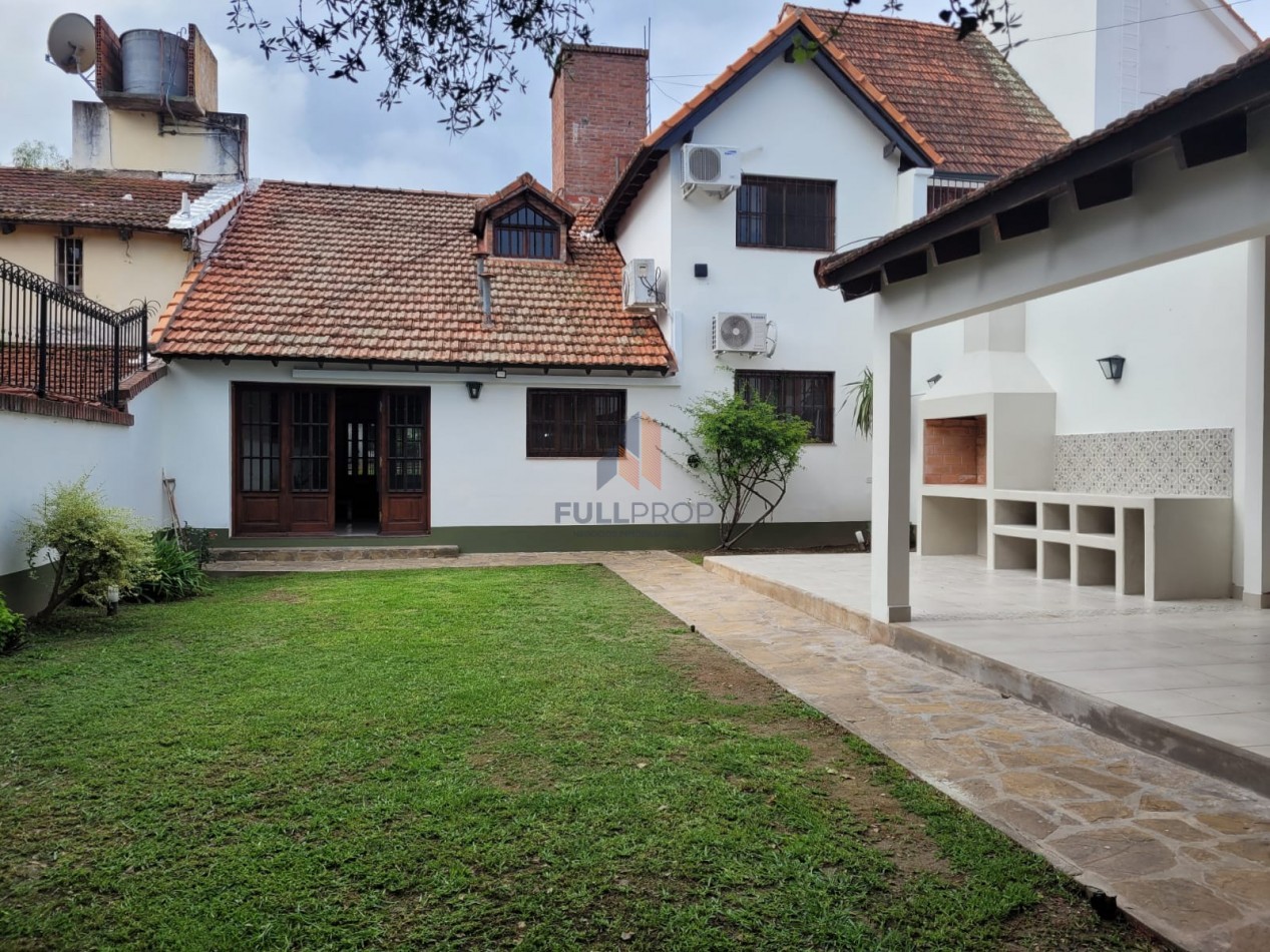 Casa en Alquiler 