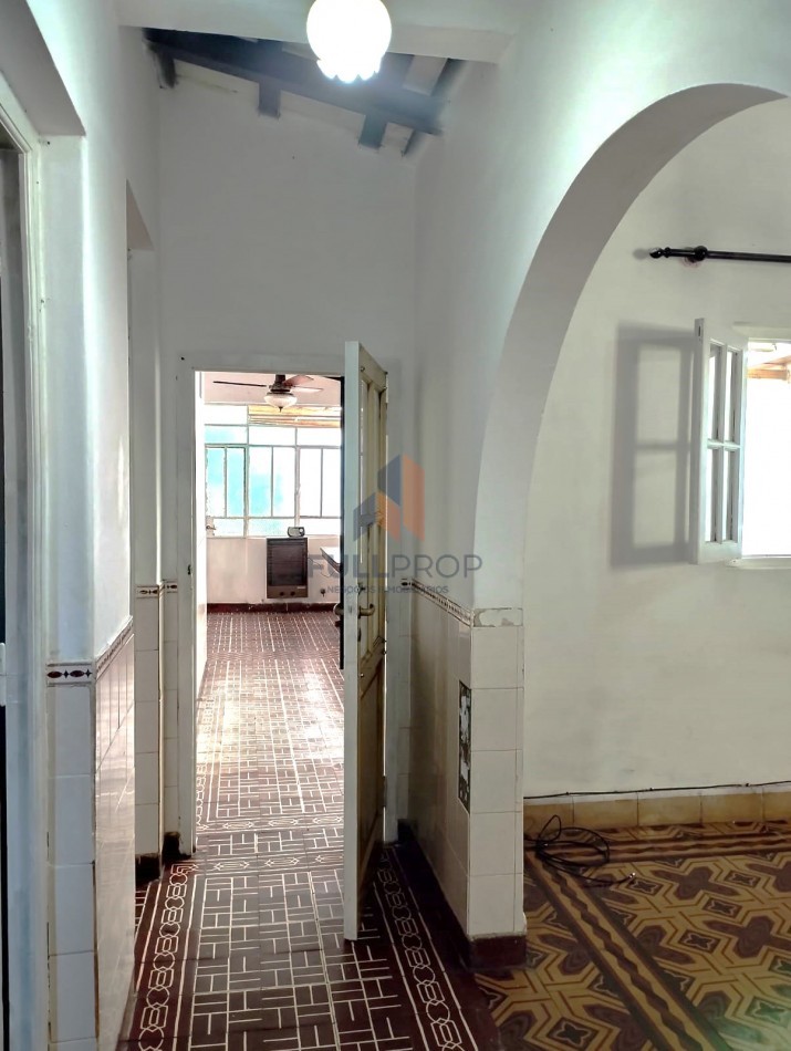 ALQUILER CASA ZONA PLAZA ALVARADO