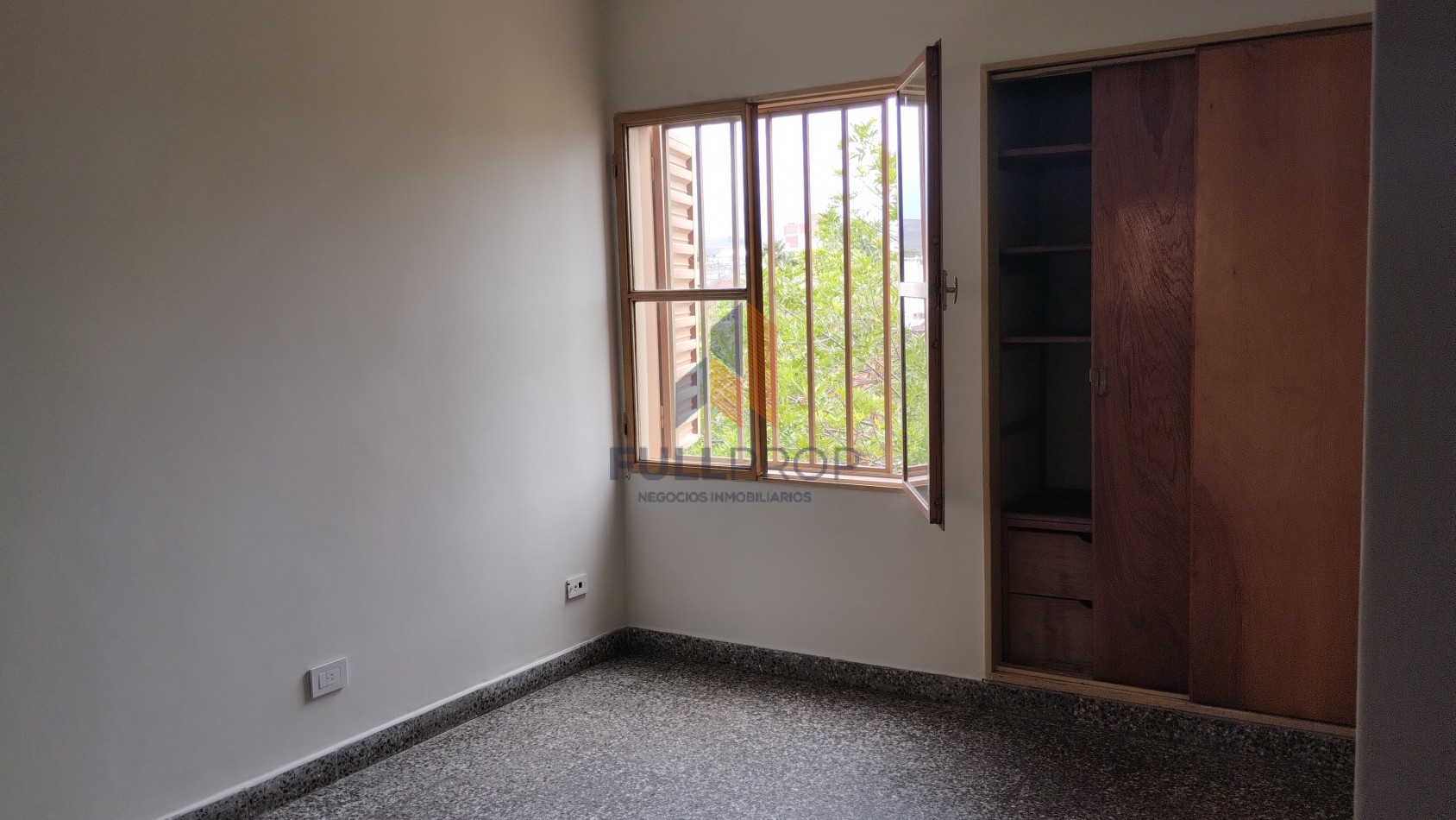 Departamento en Alquiler 