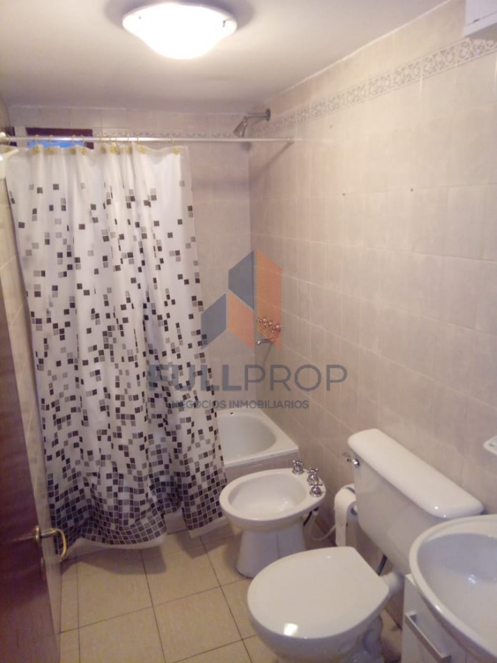 Departamento en Venta 1 dormitorio con cochera, zona Centro