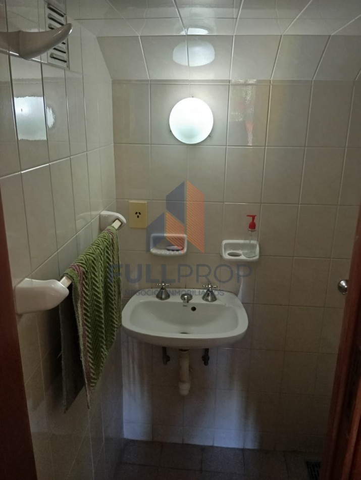 CASA EN VENTA- TRES CERRITOS