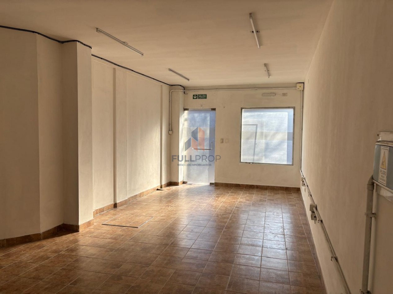 Local comercial en Alquiler 