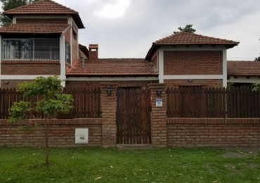Importante Casa en venta en Villa Rebeca