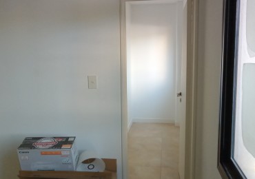 Oficina en Alquiler  con cochera