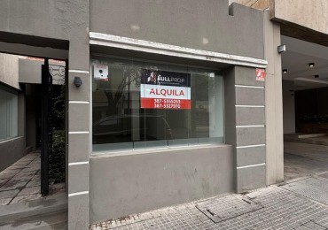 Excelente Local comercial en Dean Funes 800