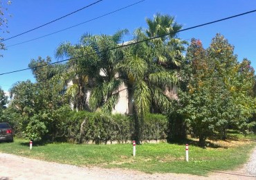 CASA EN ALQUILER - BARRIO PRIVADO LOS OLMOS (Cerrillos)