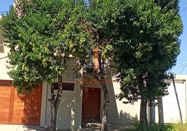CASA ESQUINA EN ZONA BELGRANO AL 2300
