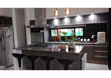 Casa en Alquiler en B° El Prado Eco Village